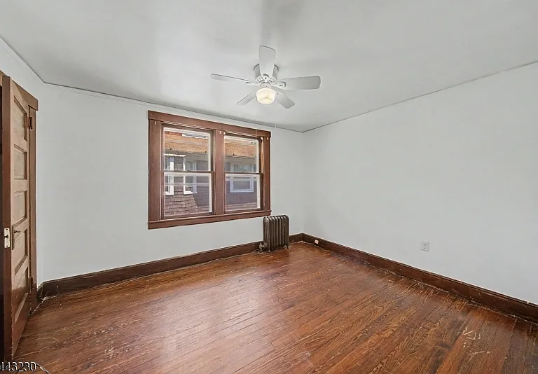 420 Hill St — Photo 14
