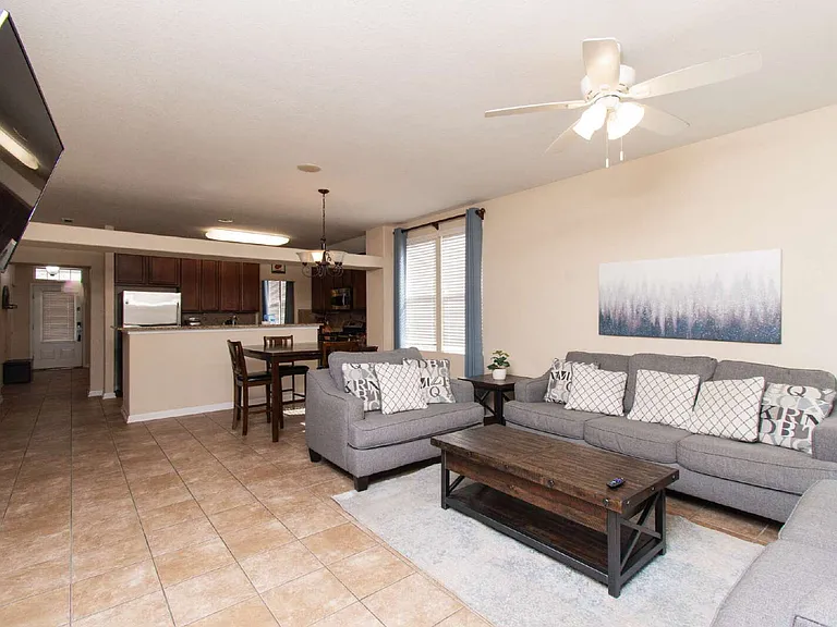 421 Shadowpoint — Photo 16