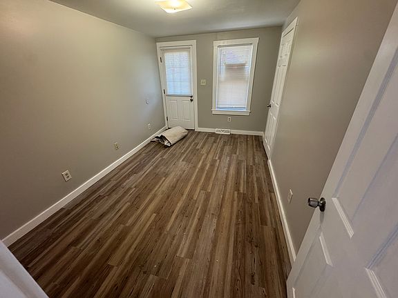 2nd image of 99 Fairlawn Ave #1