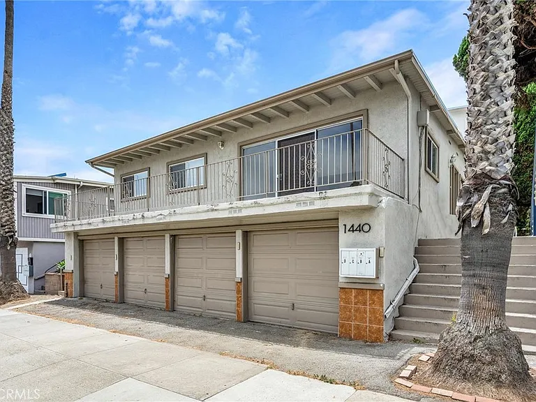 1440 Manhattan Beach Blvd #D — Photo 1