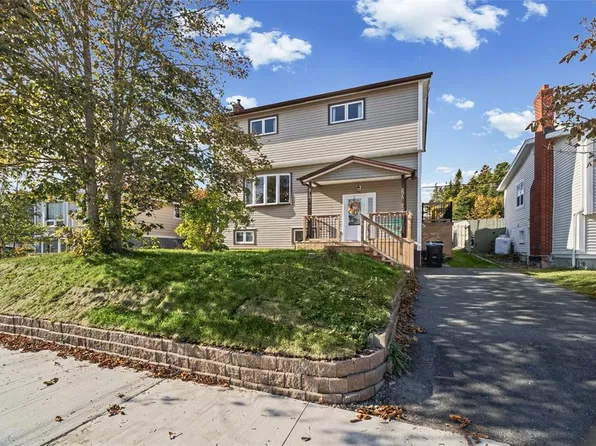 84 Canada Drive, St. John's, NL A1E2M5
