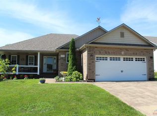 314 Jamestown Dr, Clinton, MO 64735