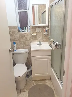 Rented by Corcoran | media 27