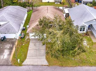 5925 Meadowlane St, New Port Richey, FL 34652