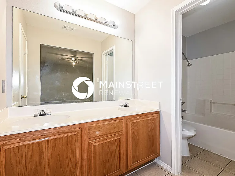 Main Bathroom