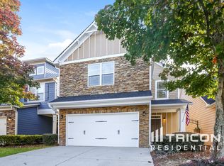 144 Highland Pointe Cir E, Dawsonville, GA 30534
