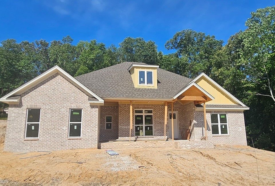 1st image of 136 Birchwood Ln