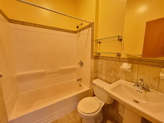 Rented by Highline Residential | media 12