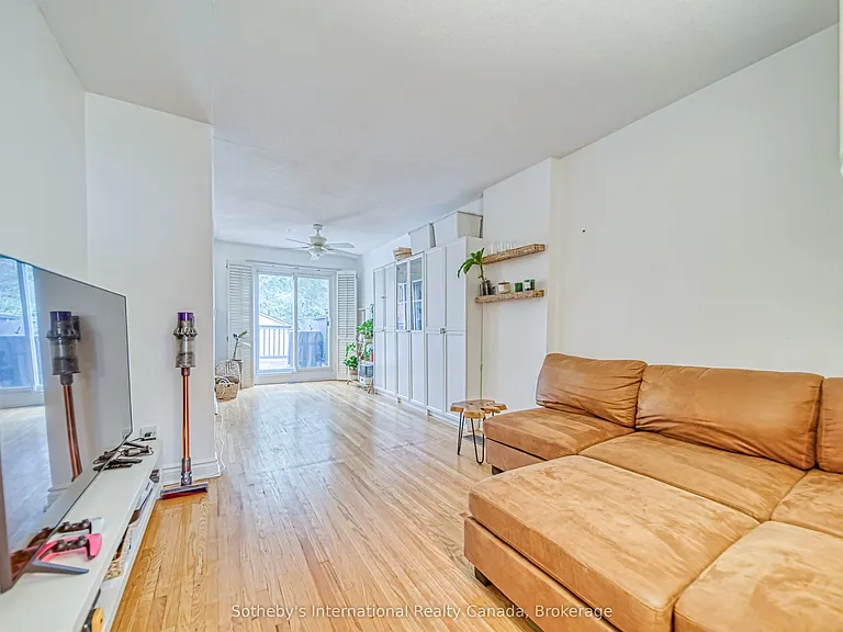 35 Bellhaven Rd — Photo 9