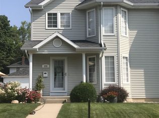 225 E Maple St, Bremen, IN 46506