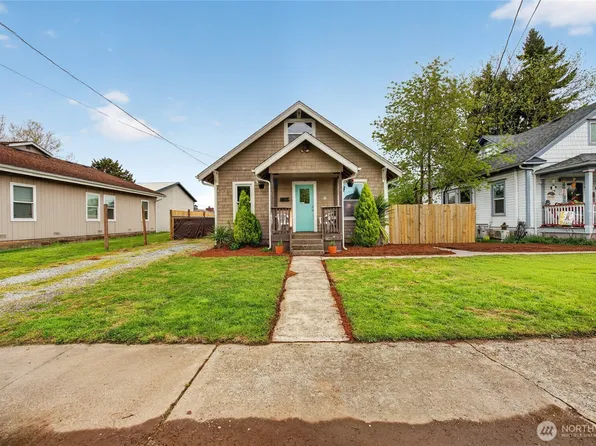1203 W Main St, Centralia, WA 98531