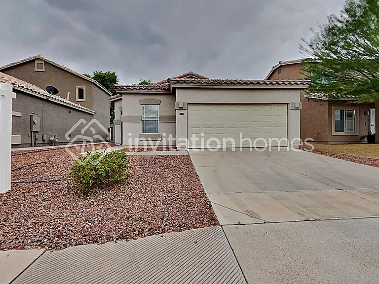 13177 W Calavar Rd — Photo 1