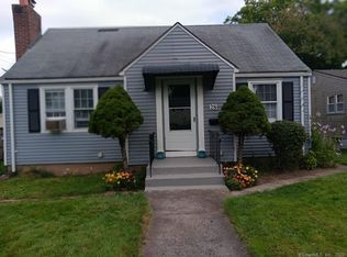 28 Albert Ave, Wethersfield, CT 06109