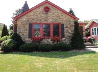 515 75th St, Kenosha, WI 53143