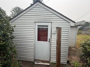1924 Cherry Aly, Monaca, PA 15061