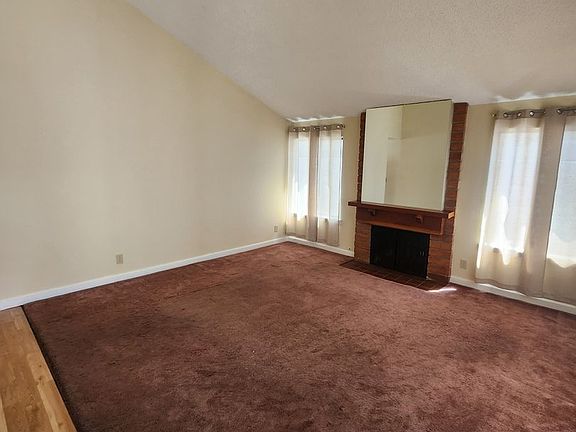 3rd image of 8580 Lynx Rd