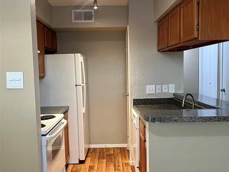 18511 Egret Bay Blvd #312 — Photo 12