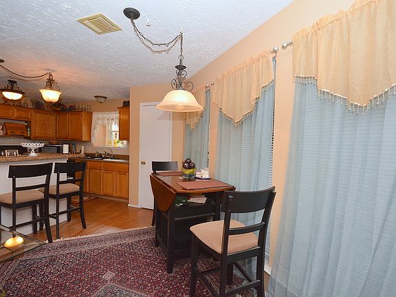 4th image of 7123 Little Creek Ct