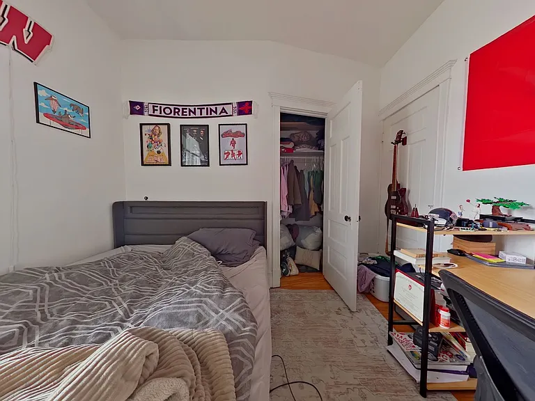 1015 W School St #3 — Photo 5