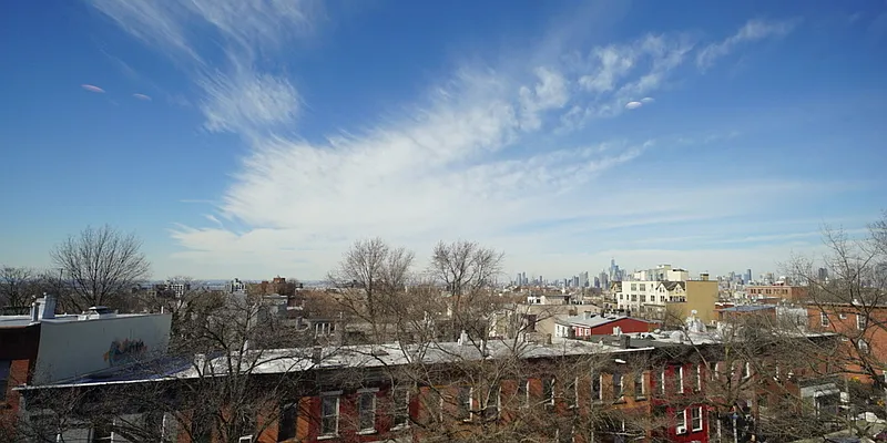 Rented by Compass | media 16