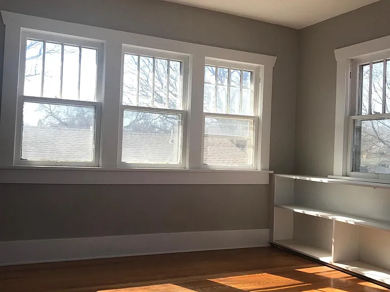 831 N Porter Ave — Photo 7