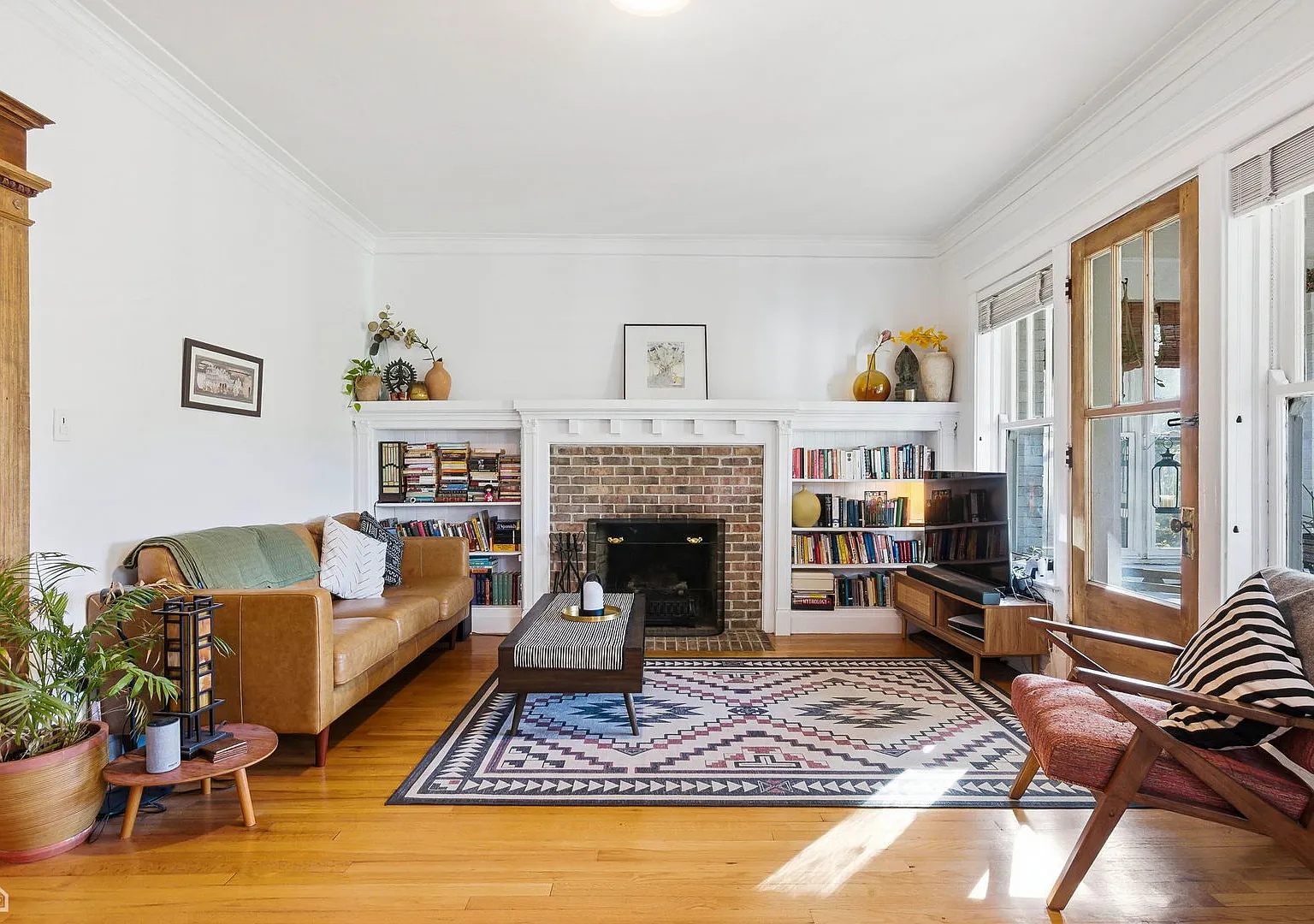 3 bed, 1700 sqft, $3,200 — Photo 3
