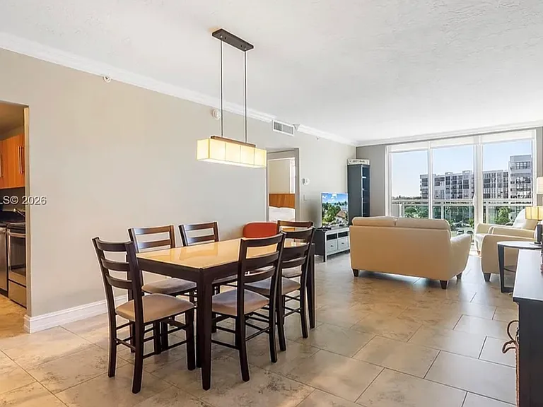 3000 S Ocean Dr #420 — Photo 7