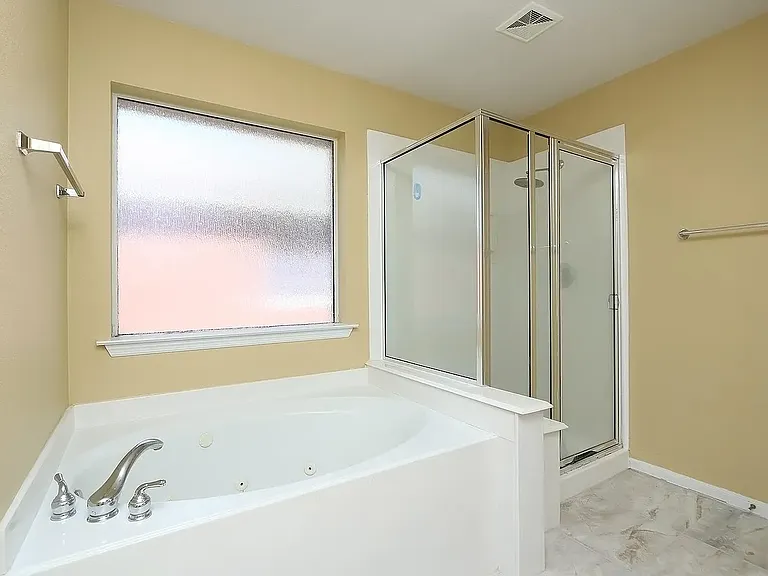 9307 Alzaada Ln — Photo 6