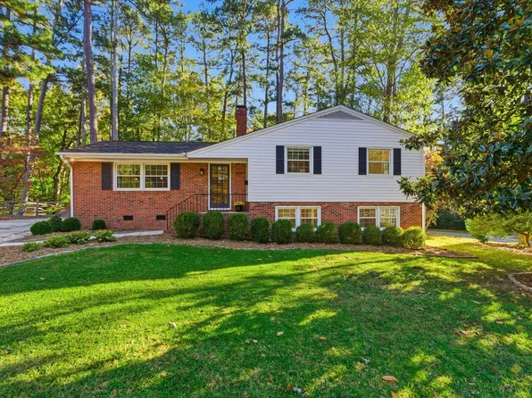 531 W Cornwall Rd, Cary, NC 27511