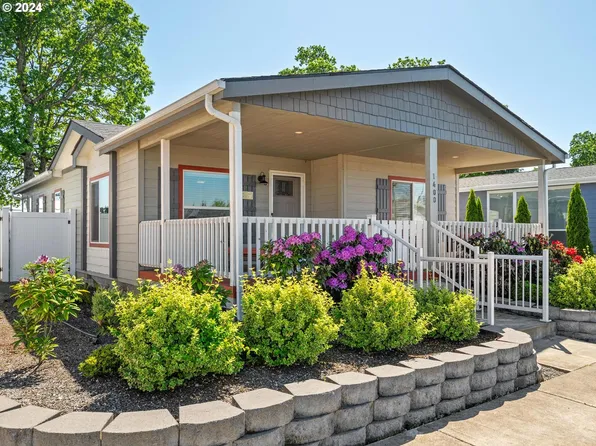 1400 Boardwalk Ave, Molalla, OR 97038