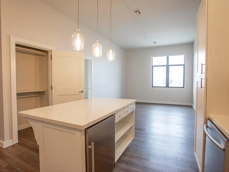 201 S Main St #308 — Photo 2