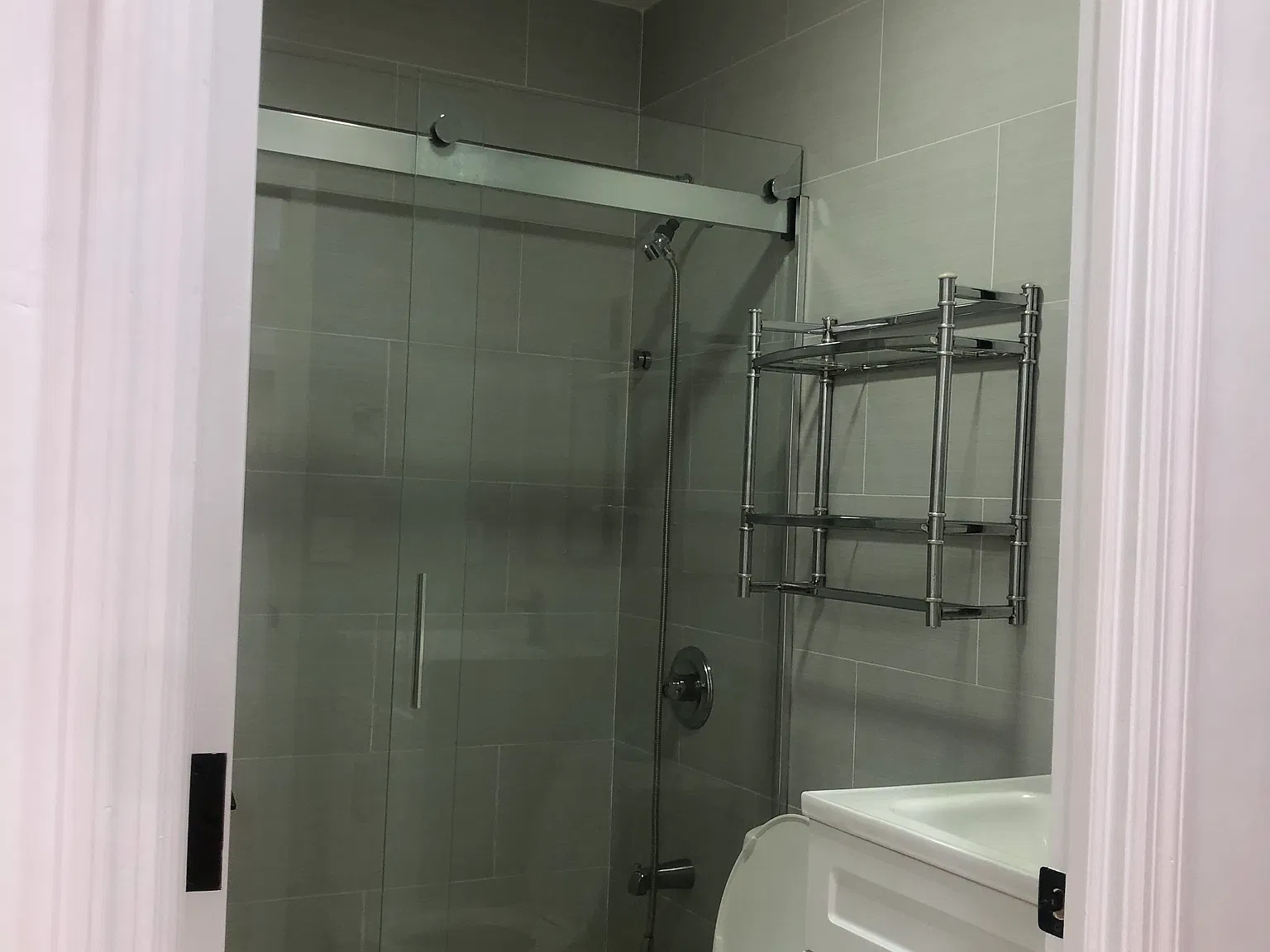 3 bed, $2,800 — Photo 3
