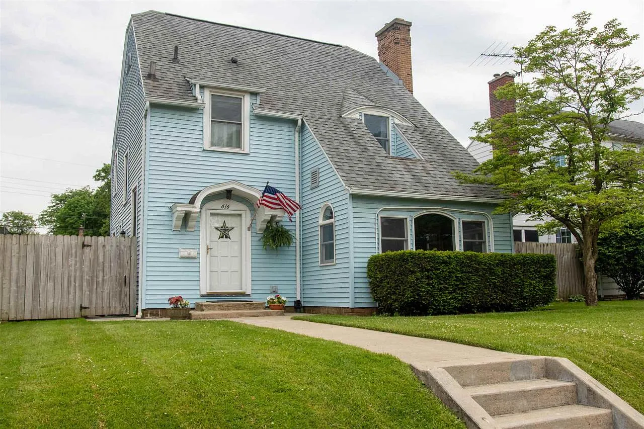 616 E Eckman St photo 1