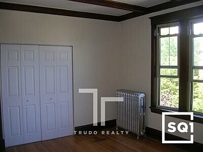2nd image of 2453 N Spaulding Ave #32733