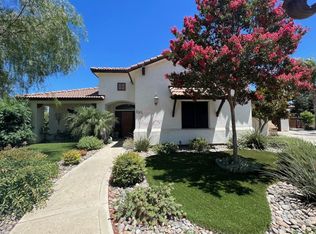 195 Oaks Ct, Tulare, CA