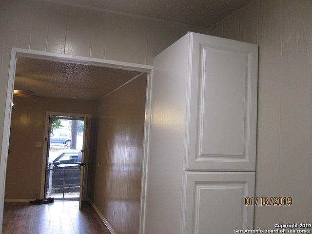 1st image of 119 Holland Ave APT B