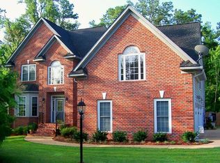 110 Hilda Holw, Yorktown, VA 23693