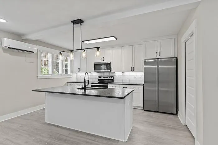 401 Clinton Ave E #3 — Photo 15