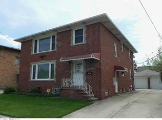 18702 Muskoka Ave, Cleveland, OH 44119