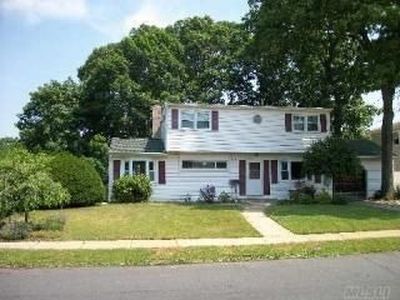 117 Jerusalem Ave, Massapequa Park, NY, 11762
