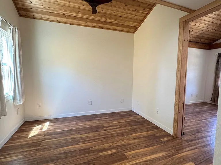 37 Olive St — Photo 13