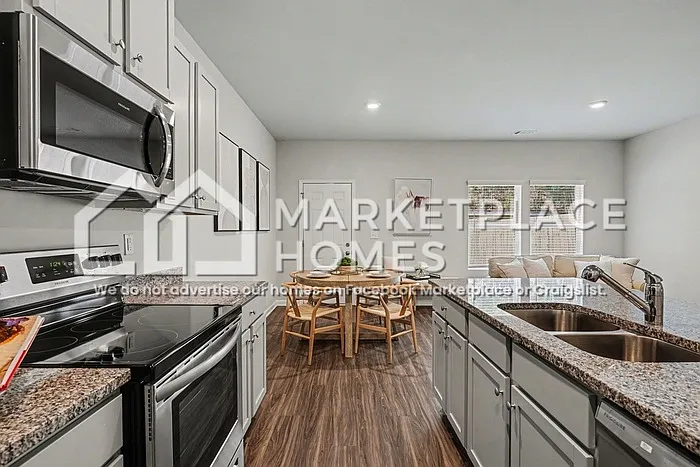 425 Oakwood Dr NW — Photo 10
