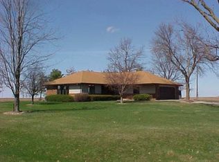 1047 220th St, Pella, IA 50219