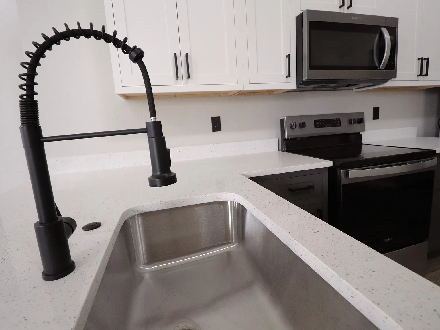4 bed, 1539 sqft, $2,250 — Photo 4