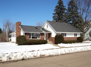 1041 Chestnut St, Wisconsin Rapids, WI 54494