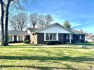 707 Ozark Dr, Farmington, MO