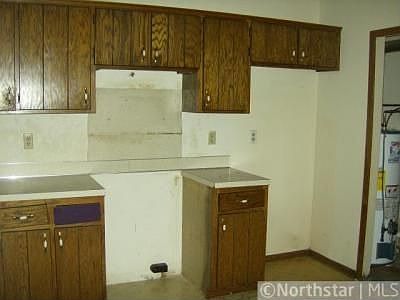 3rd image of 7811 85th Ct N