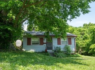 604 Grace St #A, Farmville, VA 23901