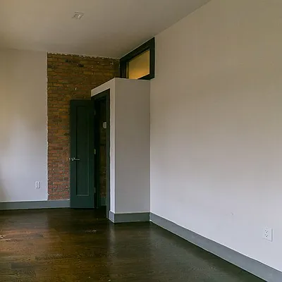 Rented by Nooklyn NYC LLC | media 39