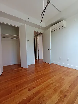 Rented by City Vista Inc | media 50